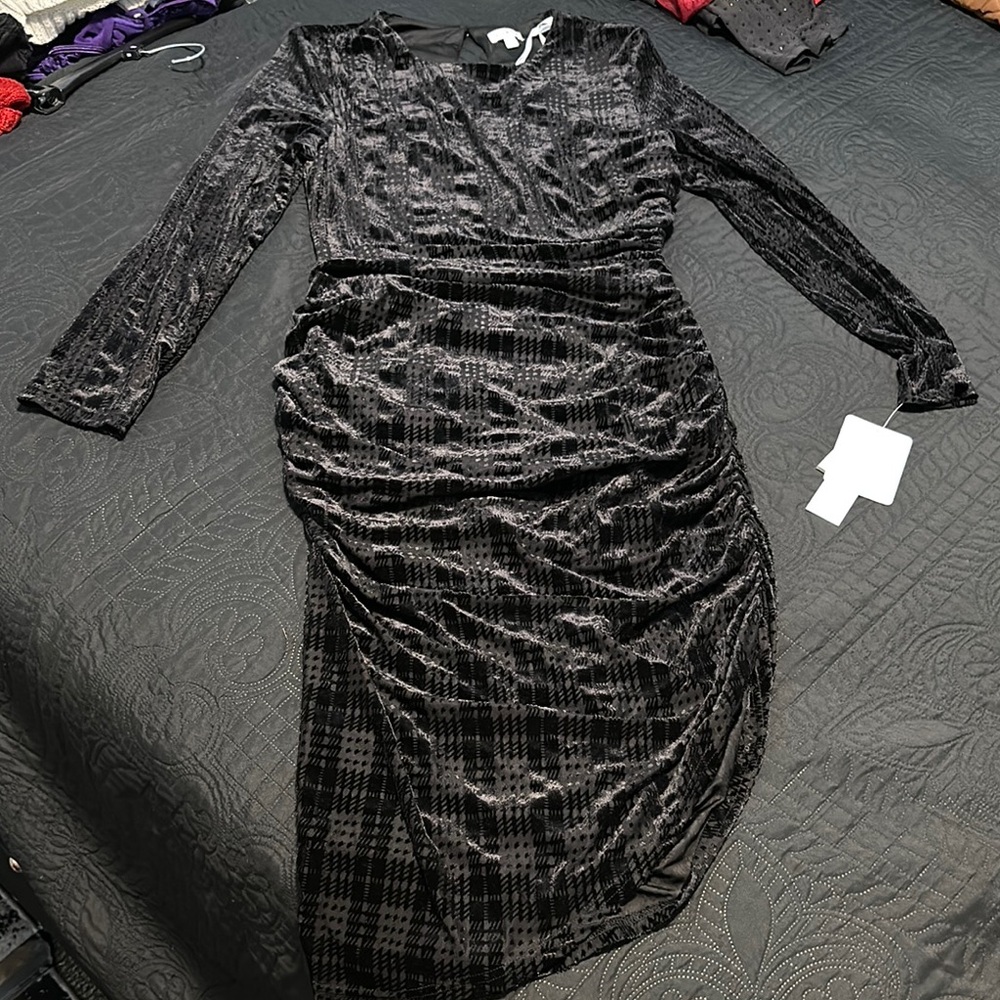 Elegant Black Velvet Dress